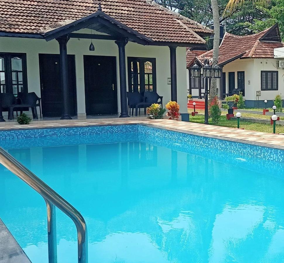Winterfeel Venice Resort Alappuzha Exterior foto